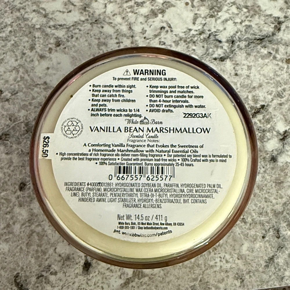 Bath & Body Works Vanilla Bean Marshmallow Candle - NWT - Never Used - Brand New - Picture 2 of 3